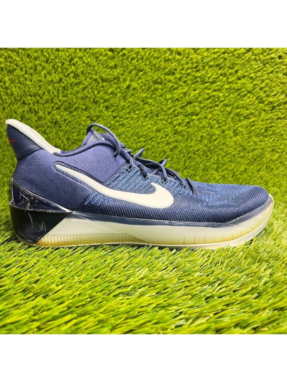 Nike‎ Kobe AD Boys Size 7Y Blue White Athletic Running Basketball Shoes Sneakers